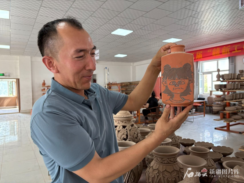 
上海瑞金医院黄牛代挂号电话票贩子号贩子网上预约挂号,住院检查加快,边关万里行·遇见丨阿克陶匠人给土陶打“艺术点滴”