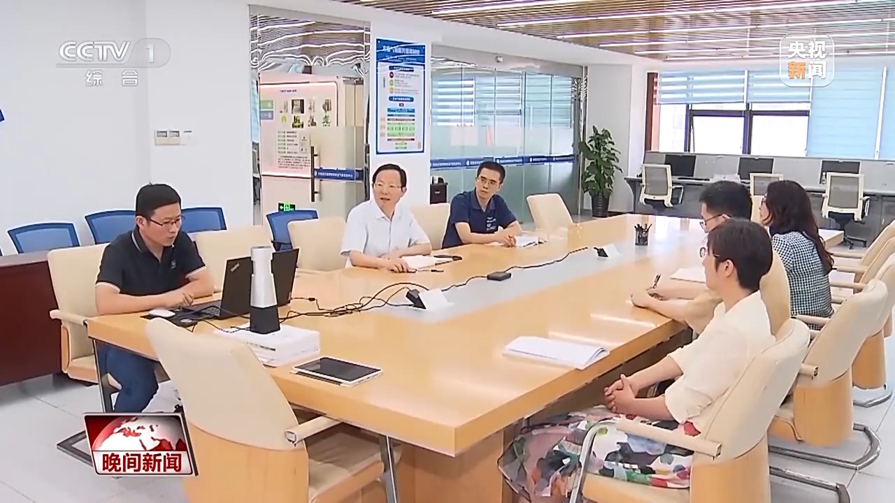 
上海新华医院黄牛代挂号电话票贩子号贩子网上预约挂号,住院检查加快,无人机送秧苗、智能“管家”巡田 解锁丰收背后的科技密码