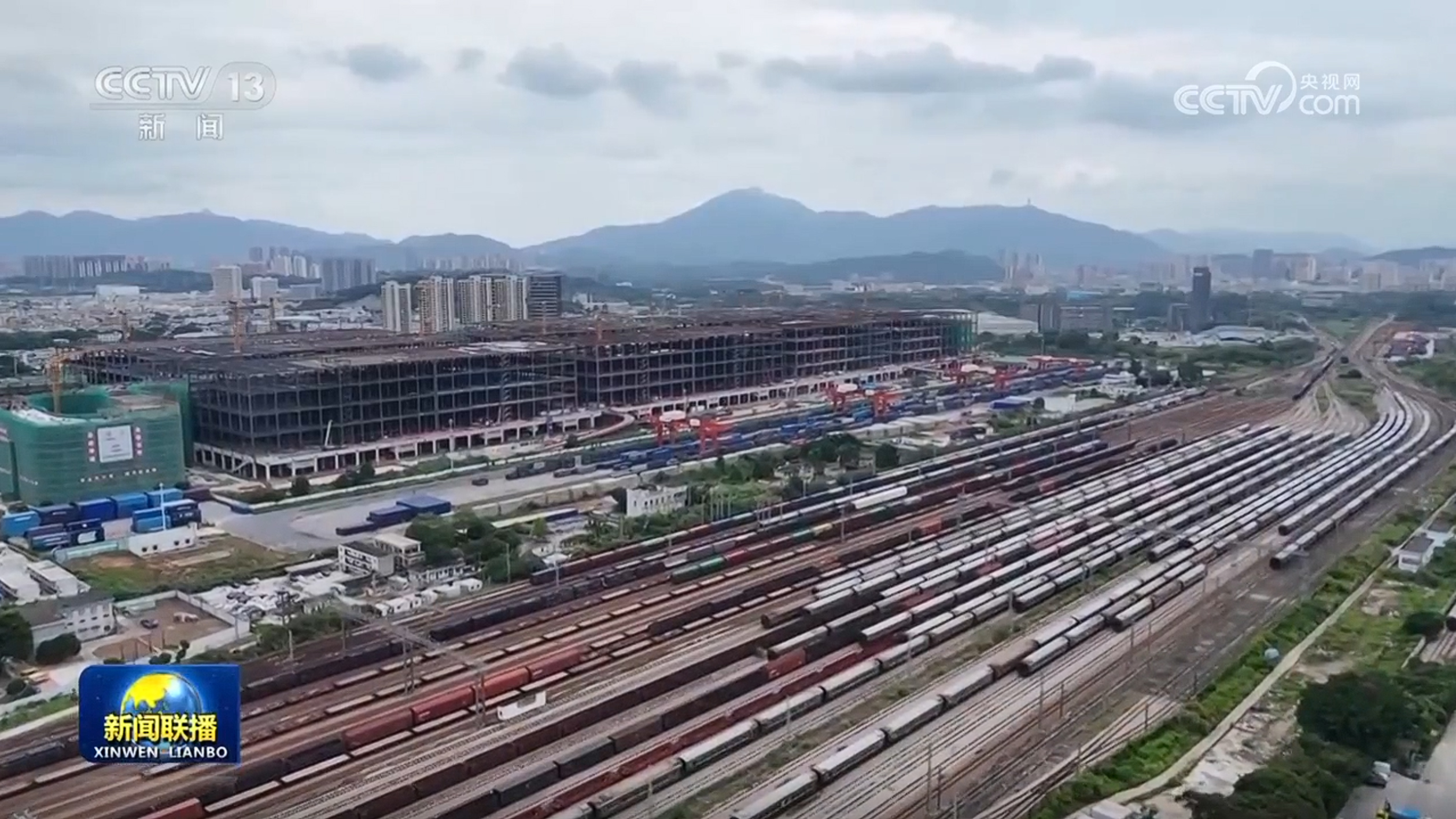 
杭州市一医院黄牛代挂号电话票贩子号贩子网上预约挂号,住院检查加快,今年前四个月我国物流运行保持韧性增长