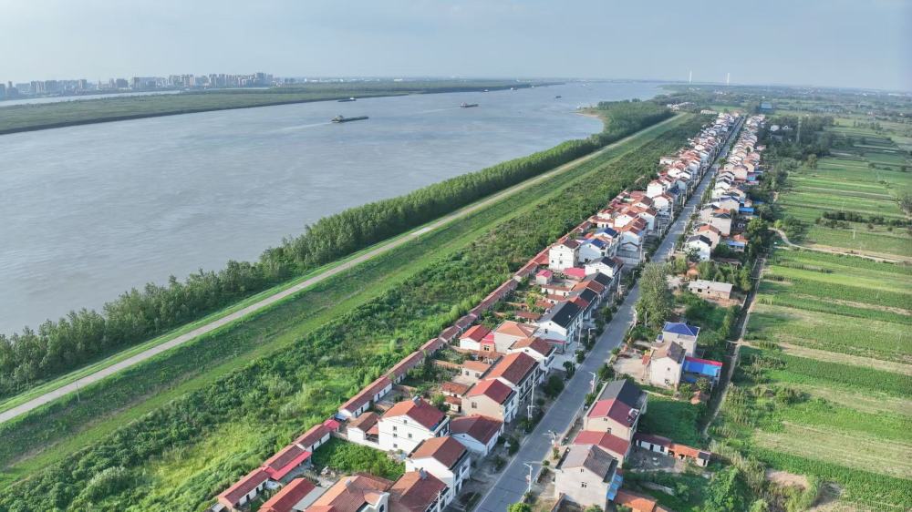 
成都华西医院黄牛代挂号电话票贩子号贩子网上预约挂号,住院检查加快,习近平总书记关切事｜我们的名字叫“长江”——三个沿江村庄的变迁故事