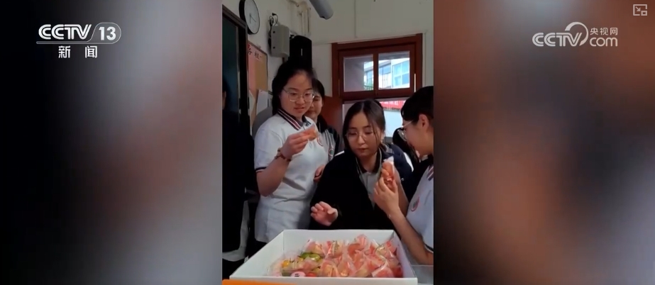 
南京市第一医院黄牛代挂号电话票贩子号贩子网上预约挂号,住院检查加快,智慧化手段为高考保驾护航 暖心关爱为考生提供细致服务