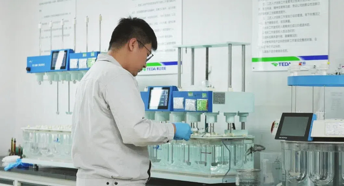 
北医六院黄牛代挂号电话票贩子号贩子网上预约挂号,住院检查加快,【理响中国·春江水暖鸭先知】一粒药片向“新”而行