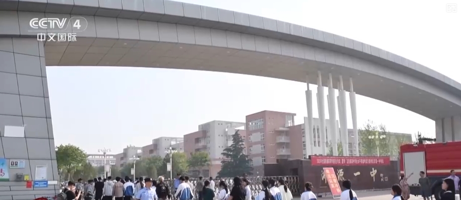 
南京明基医院黄牛代挂号电话票贩子号贩子网上预约挂号,住院检查加快,各地加强综合服务保障 营造安全、暖心考试环境确保“平安高考”