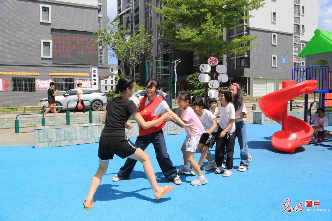 
长春吉大一院黄牛代挂号电话票贩子号贩子网上预约挂号,住院检查加快,青春在奉献中闪光 爱心暑托护航儿童快乐成长