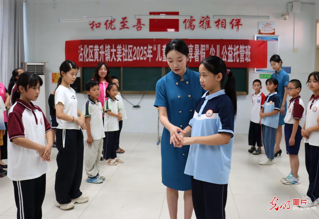 
长春吉大一院黄牛代挂号电话票贩子号贩子网上预约挂号,住院检查加快,青春在奉献中闪光 爱心暑托护航儿童快乐成长