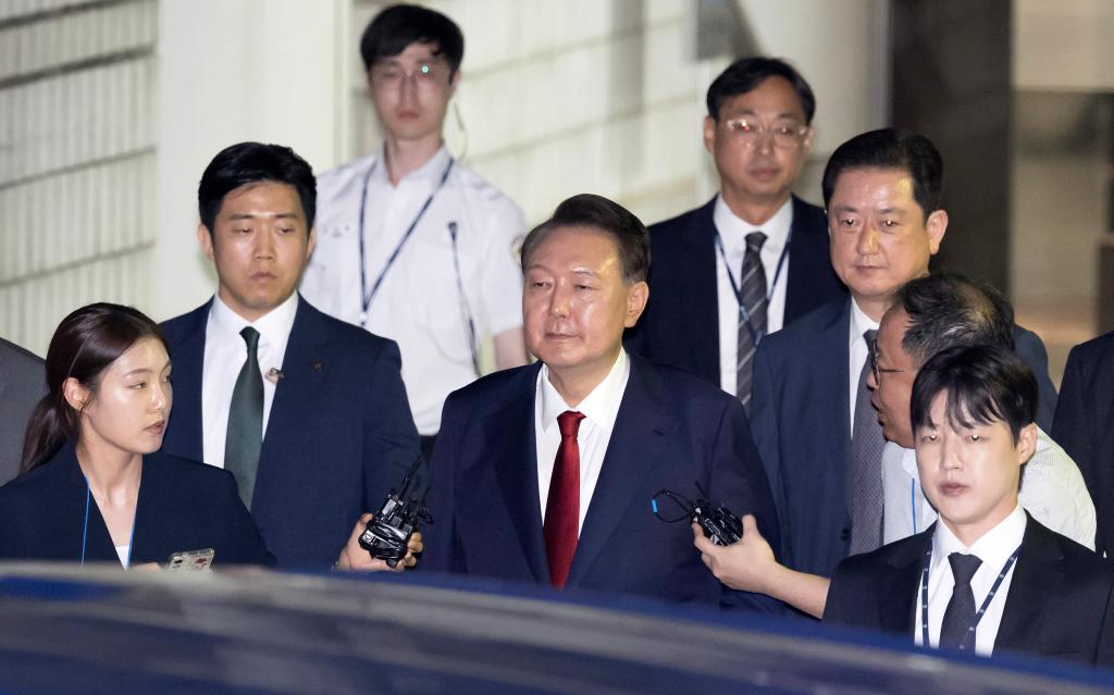
南京军区总医院黄牛代挂号电话票贩子号贩子网上预约挂号,住院检查加快,房间没有空调、或面临死刑 尹锡悦被捕后命运如何