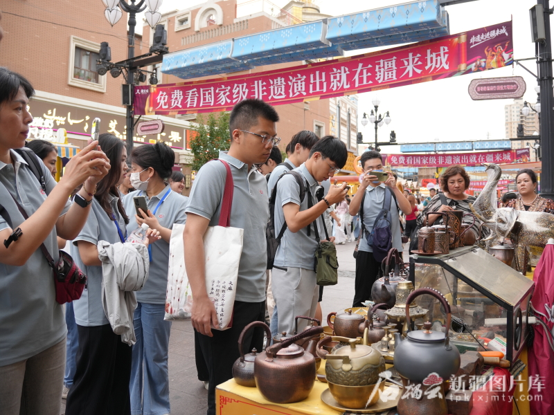 
南方医科大学南方医院黄牛代挂号电话票贩子号贩子网上预约挂号,住院检查加快,台湾青年参访新疆 感受丝路魅力与发展活力