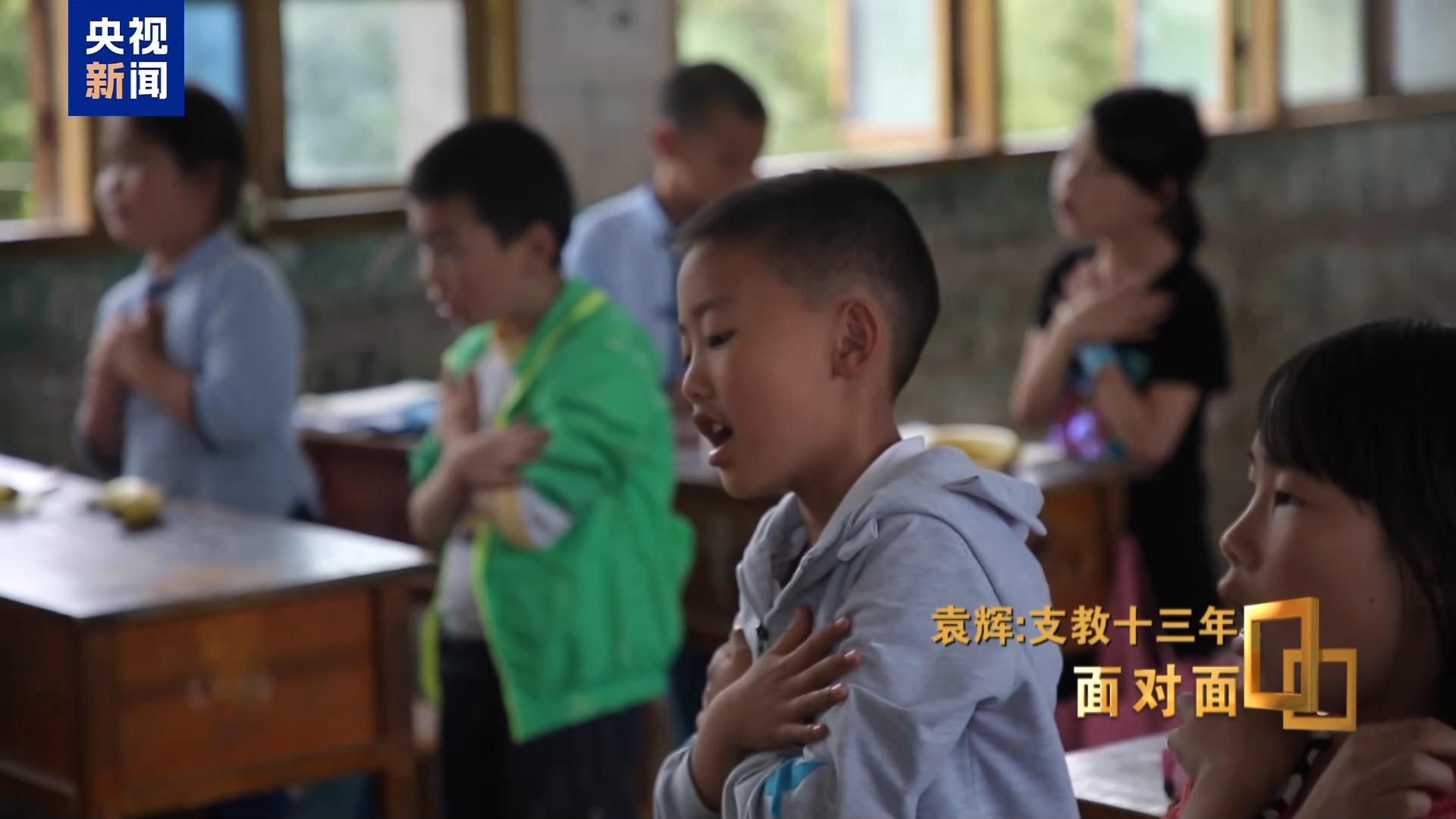 
上海肿瘤医院黄牛代挂号电话票贩子号贩子网上预约挂号,住院检查加快,面对面丨“玻璃娃娃”高考621分 背后离不开这位支教13年的老师