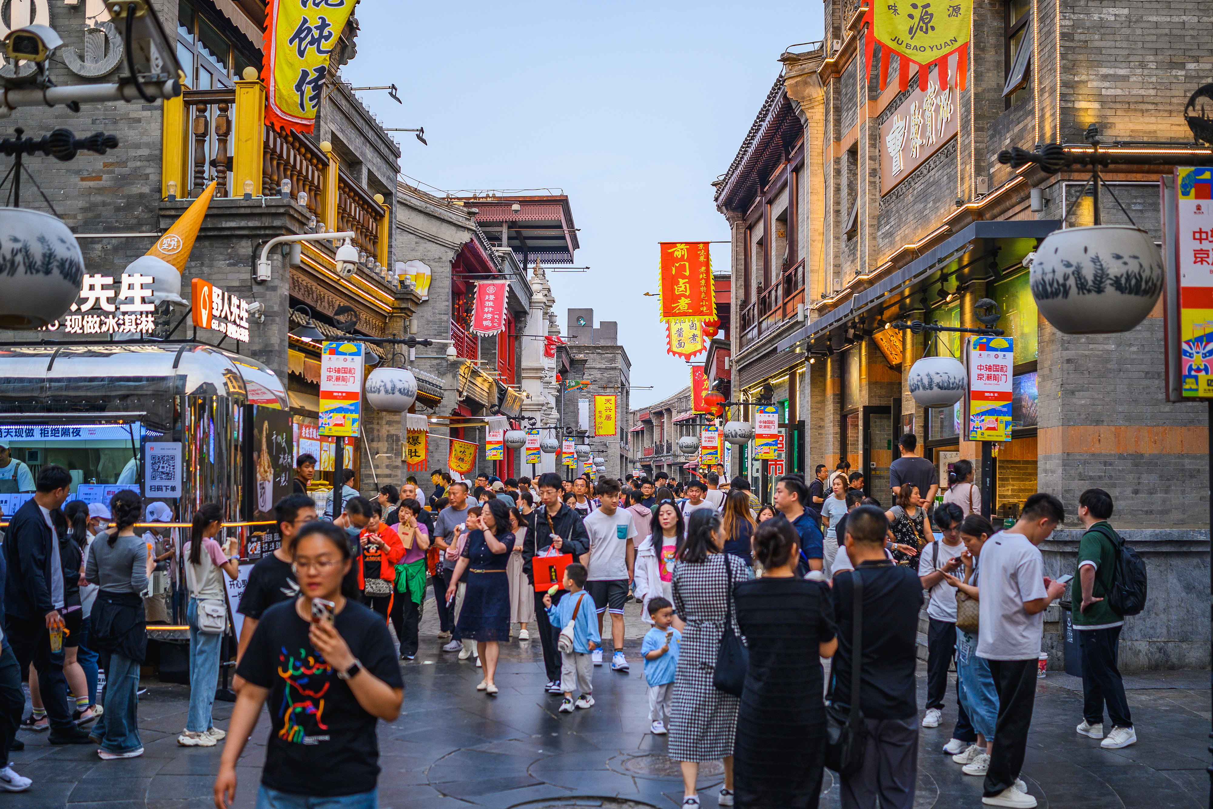 
杭州市富阳中医骨伤医院黄牛代挂号电话票贩子号贩子网上预约挂号,住院检查加快,人民领袖｜一城锦“绣”为人民