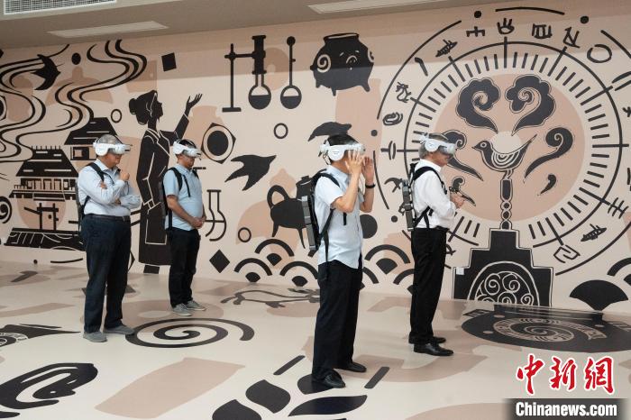 
广东省中医院黄牛代挂号电话票贩子号贩子网上预约挂号,住院检查加快,外宾杭州探古韵新貌 看见科技文化新活力