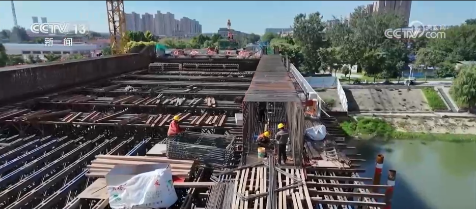 
北京积水潭医院黄牛代挂号电话票贩子号贩子网上预约挂号,住院检查加快,高温下坚守岗位 一线工作者们用行动和汗水诠释“最美”