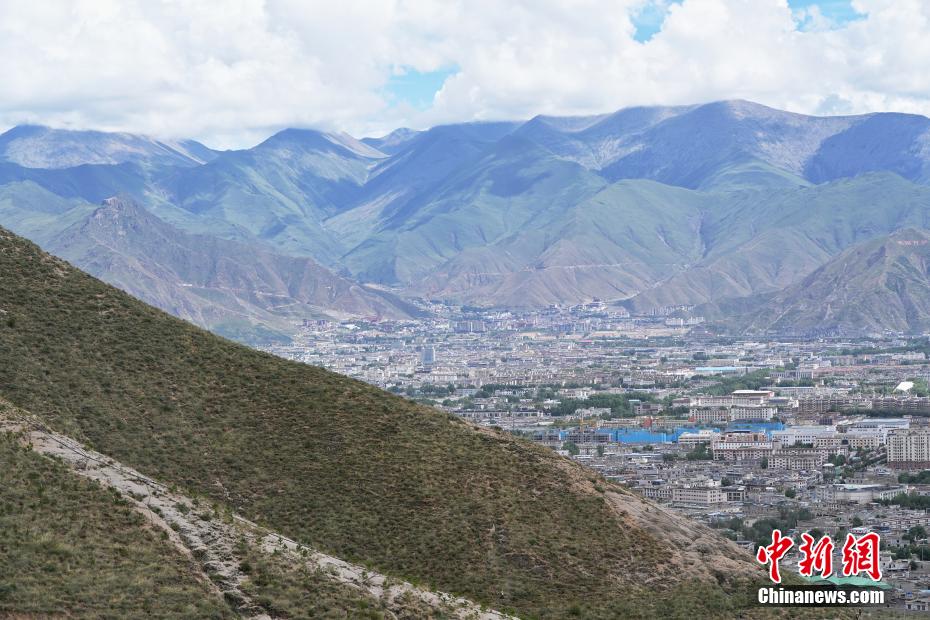 
北大医院黄牛代挂号电话票贩子号贩子网上预约挂号,住院检查加快,（辉煌60载 魅力新西藏）世界屋脊上的“绿色奇迹”：拉萨南北山绿意盎然