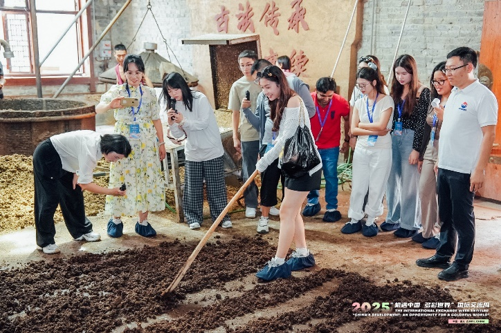 
北京北大口腔医院黄牛代挂号电话票贩子号贩子网上预约挂号,住院检查加快,30多国使节专家青年走进多彩贵州 感受中国机遇