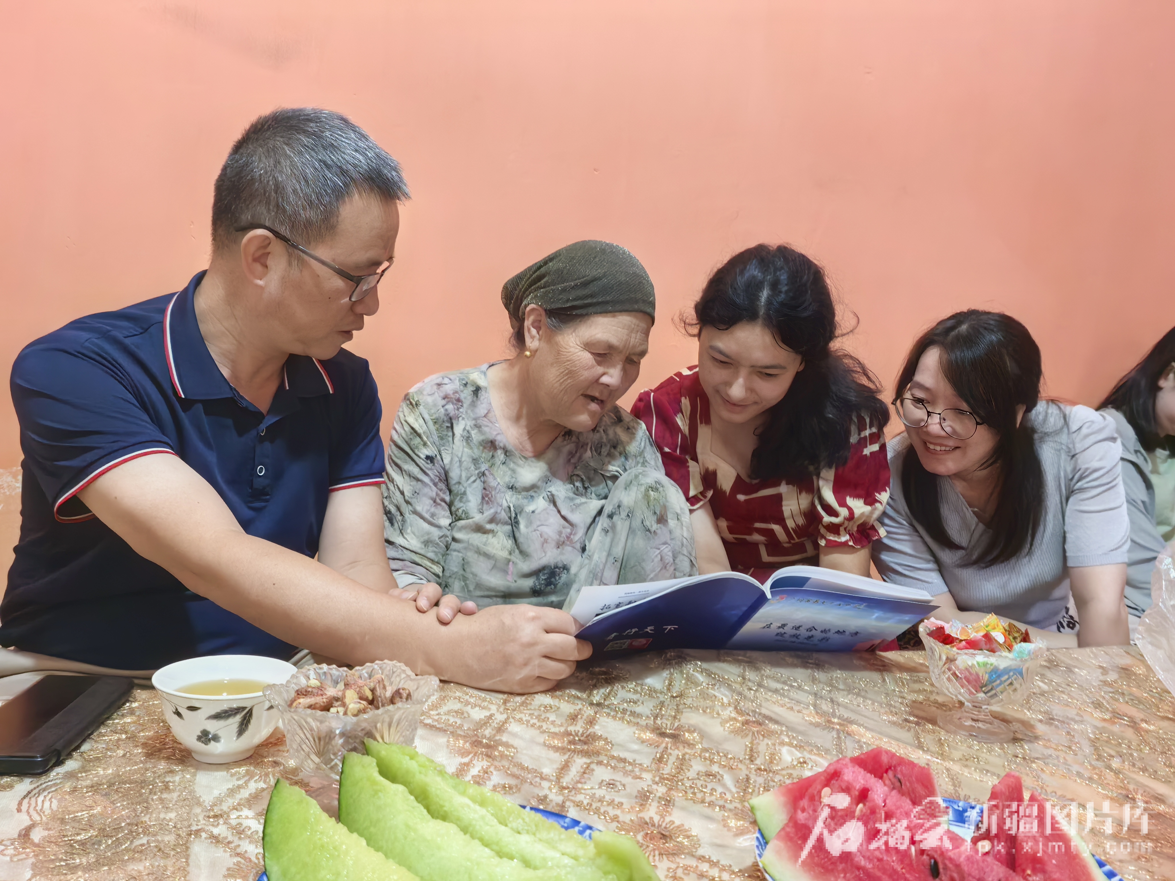 
北京各大医院黄牛代挂号电话票贩子号贩子网上预约挂号,住院检查加快,祖国大家庭的温暖丨课桌连着大江南北