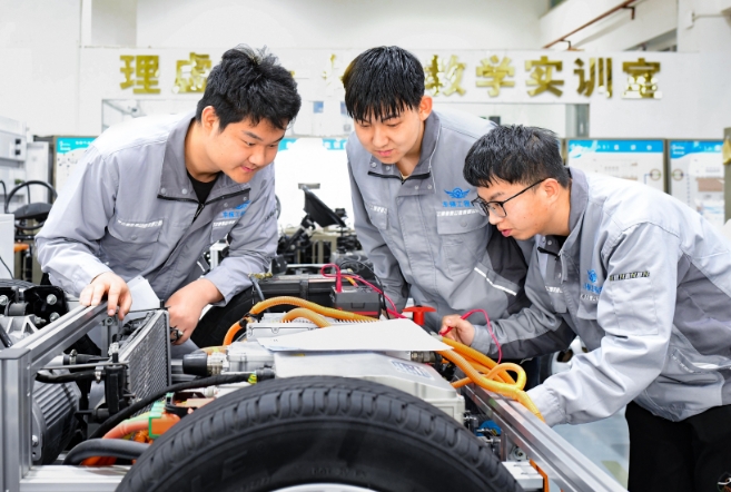 
中国中医科学院西苑黄牛代挂号电话票贩子号贩子网上预约挂号,住院检查加快,生涯教育，助力大学生找准“职业坐标”