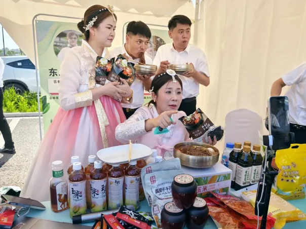 
北京安定医院黄牛代挂号电话票贩子号贩子网上预约挂号,住院检查加快,延边农村电商这五年→数字引擎激活边疆振兴新动能