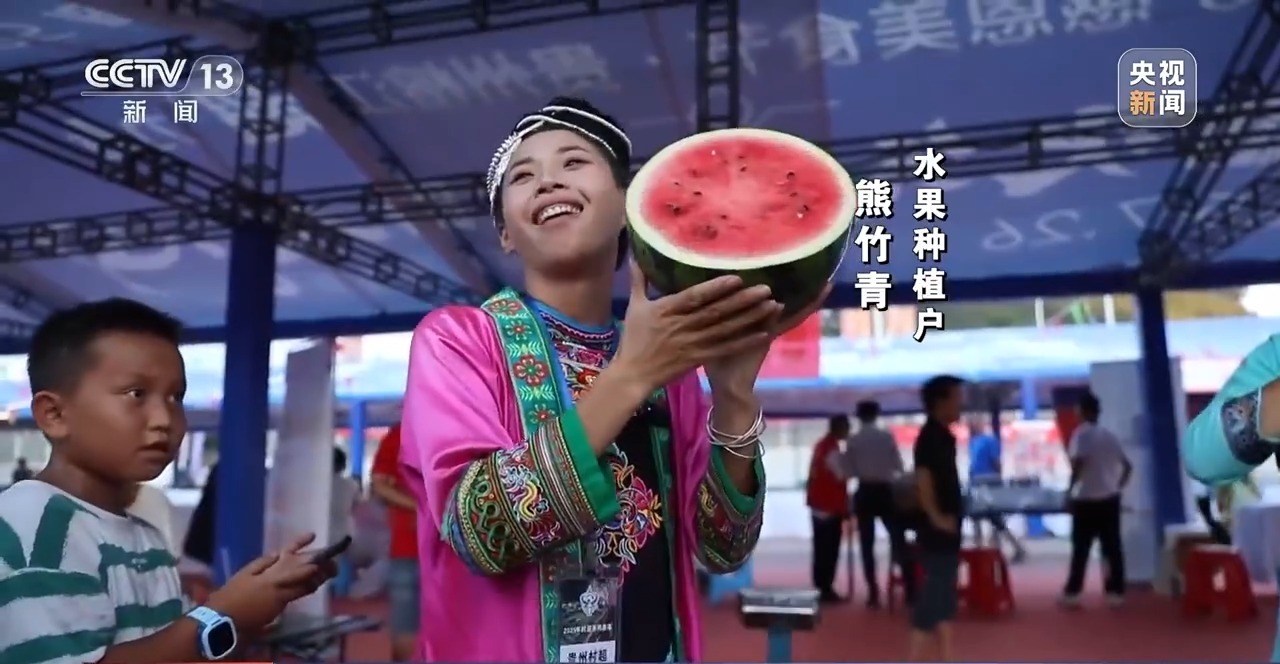 
广州市皮肤病防治所黄牛号贩子票贩子代网上预约代挂号电话新闻周刊丨“榕”光焕发！“村超”球场上榕江人民与驰援身影再次双向奔赴