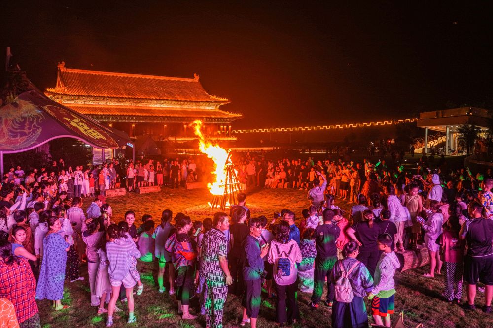 
浙江医院黄牛代挂号电话票贩子号贩子网上预约挂号,住院检查加快,经济政策一线微观察｜氛围感 体验感 获得感——“清凉经济”持续激发夏日文旅消费新活力