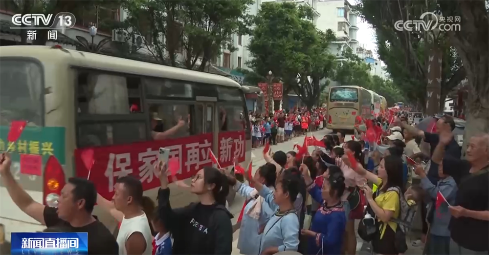 
成都华西医院黄牛代挂号电话票贩子号贩子网上预约挂号,住院检查加快,危难时刻感谢有你！当一座城送别一群人 温暖与感动同在
