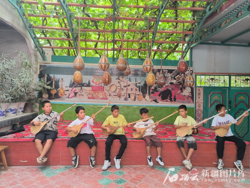 
西安市儿童医院黄牛代挂号电话票贩子号贩子网上预约挂号,住院检查加快,石榴花开 籽籽同心丨加依村：“非遗工坊”奏响乡村振兴新乐章