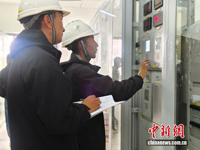 
广州中山三医院黄牛代挂号电话票贩子号贩子网上预约挂号,住院检查加快,辉煌60年·我们的家园 | “缺氧不缺精神”：世界最高海拔风电场吹绿大美西藏