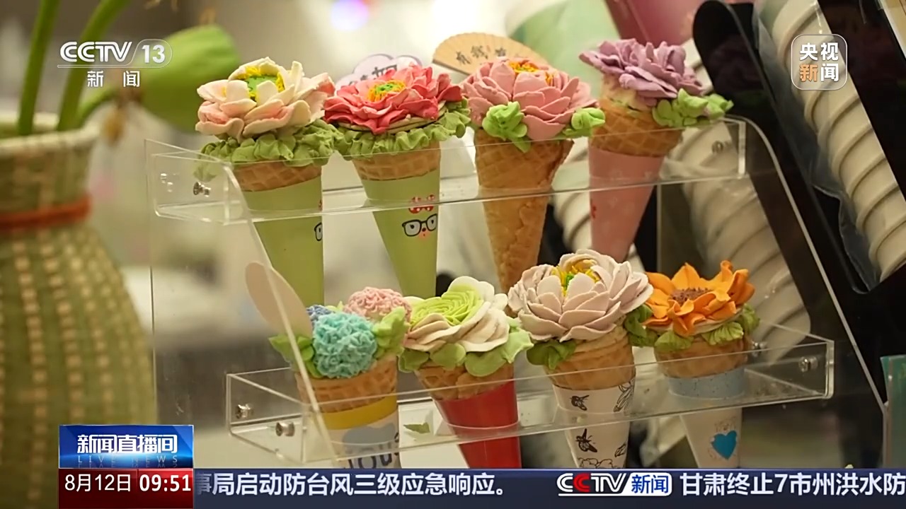 
上海儿童医院黄牛代挂号电话票贩子号贩子网上预约挂号,住院检查加快,公园夜游、草原观影……暑期游“点燃”文旅新活力