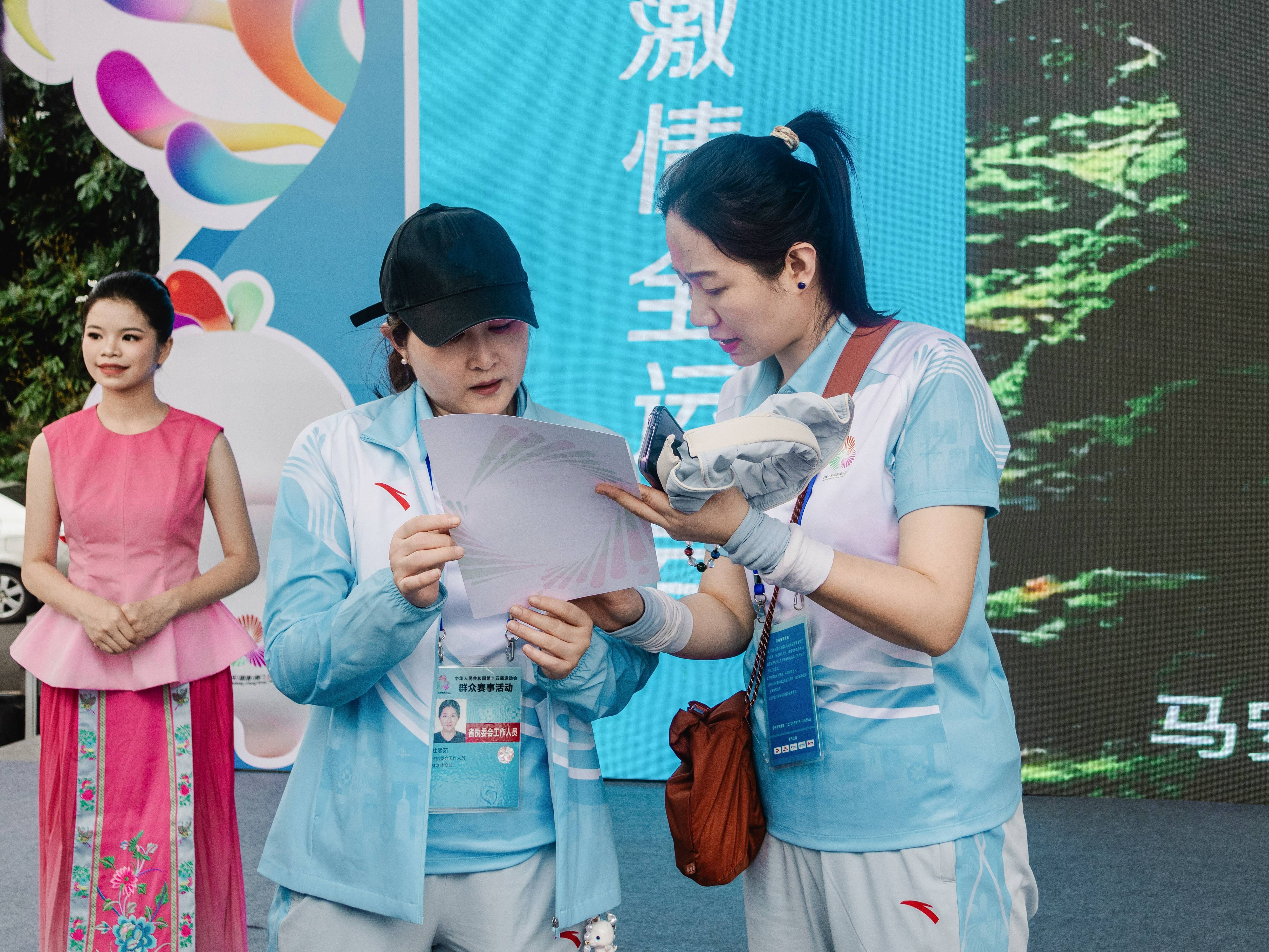 
广东省中医院黄牛代挂号电话票贩子号贩子网上预约挂号,住院检查加快,特写：当全运赛场响起《彩云追月》