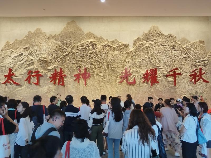 
上海肿瘤医院黄牛代挂号电话票贩子号贩子网上预约挂号,住院检查加快,光耀太行 | 小米加步枪，凭啥能赢？