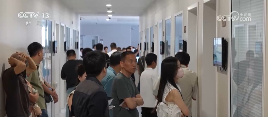 
中山二院黄牛代挂号电话票贩子号贩子网上预约挂号,住院检查加快,更智慧、更宜居、有温度 城市提升让生活更美好 为群众幸福“加码”