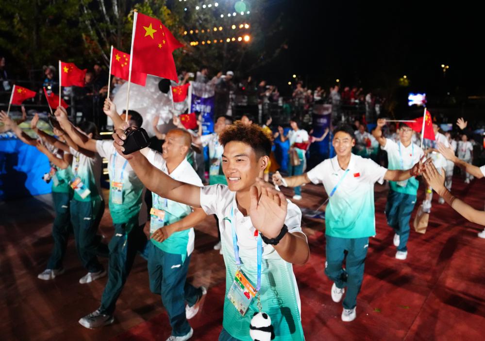 
成都华西医院黄牛代挂号电话票贩子号贩子网上预约挂号,住院检查加快,追光｜属于他们的“运动无限”，也是属于每一个你的“气象万千”
