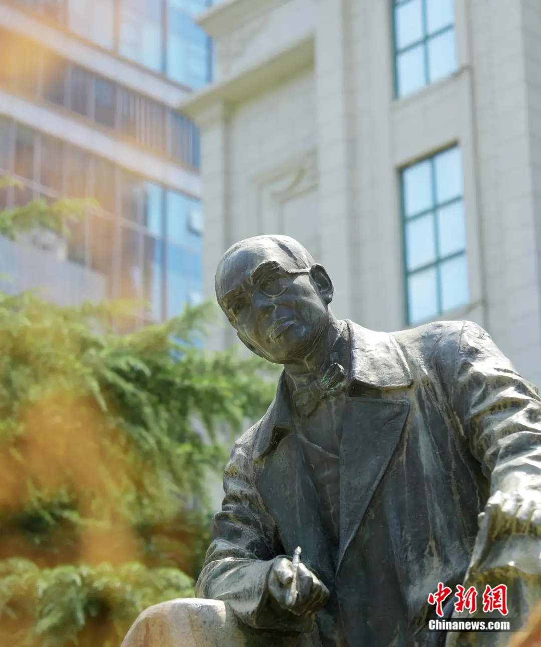 
北京鼓楼医院孙凌云黄牛代挂号电话票贩子号贩子网上预约挂号,住院检查加快,烽火武汉：一群文人如何用笔墨筑起抗战长城？