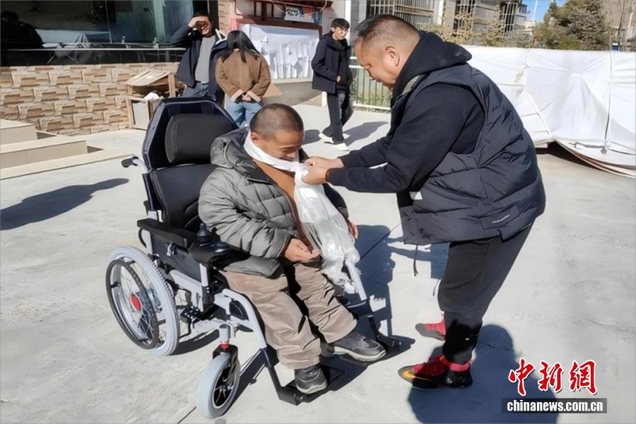 
南京各大医院黄牛代挂号电话票贩子号贩子网上预约挂号,住院检查加快,一碗藏面里的民心密码：巴热村第一书记的“实干经”
