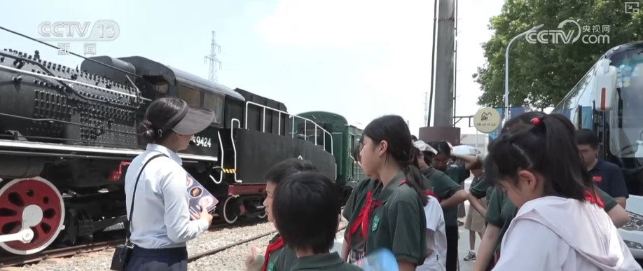 
浙江第一医院黄牛代挂号电话票贩子号贩子网上预约挂号,住院检查加快,“空中漫步”“人机互动”…… “玩着学”火爆出圈 暑期文旅“科技含量”十足