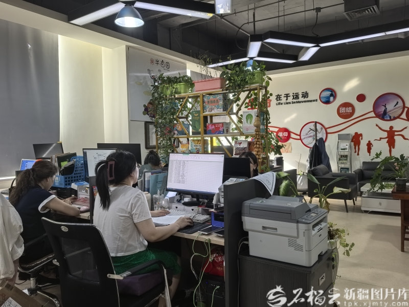 
浙江省人民医院黄牛代挂号电话票贩子号贩子网上预约挂号,住院检查加快,天山观察丨新疆新农人云端“孵”出亿元新赛道