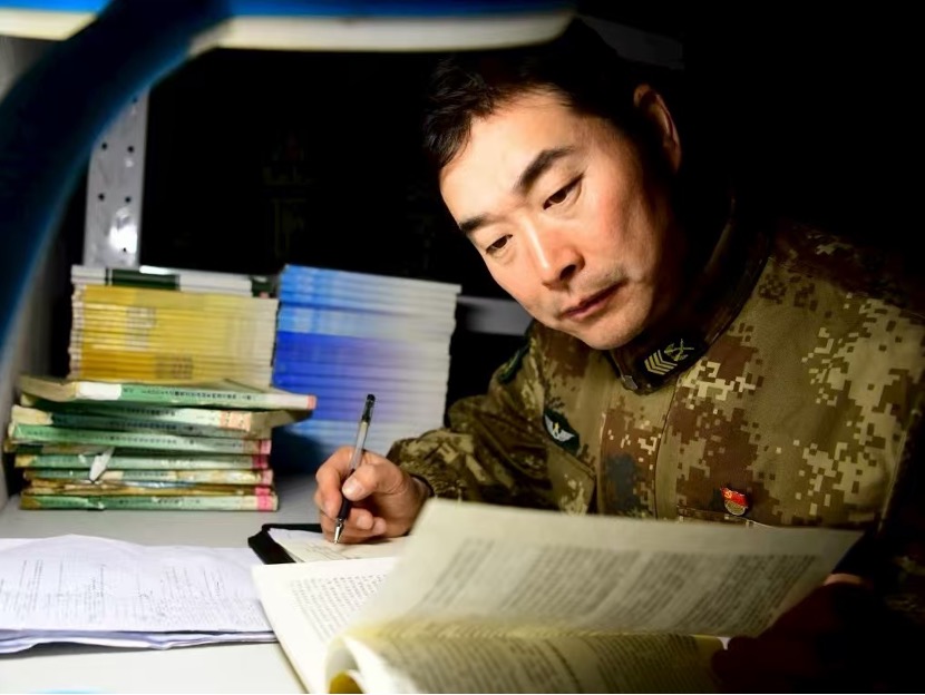 
浙江口腔医院黄牛代挂号电话票贩子号贩子网上预约挂号,住院检查加快,如果说一次阅兵一生光荣，那参加六次呢？