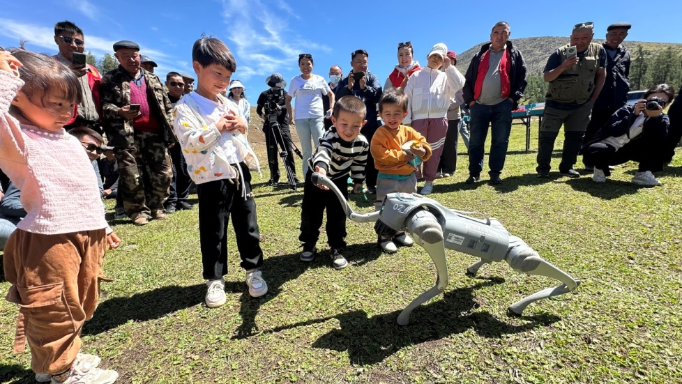 
天津血液研究所黄牛代挂号电话票贩子号贩子网上预约挂号,住院检查加快,暑期接待游客超3000万人次 “科技馆热”有这些新变化