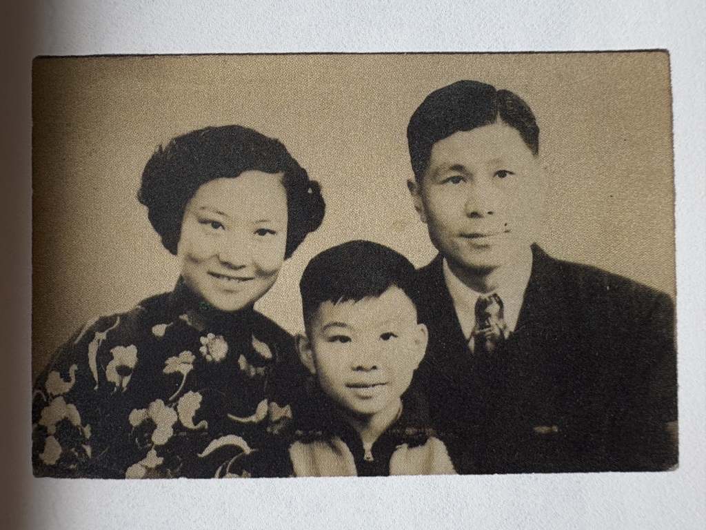 
北京广安门中医院黄牛代挂号电话票贩子号贩子网上预约挂号,住院检查加快,15个月，130余封信：在抗战硝烟中抵达一生的爱｜来时之路