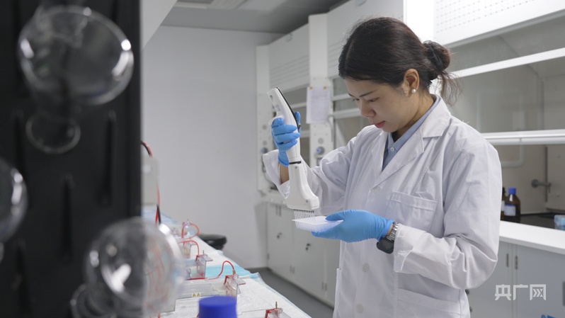 
上海中山医院黄牛代挂号电话票贩子号贩子网上预约挂号,住院检查加快,【牢记嘱托·看见美好中国】培育良种“中国芯” 端牢中国饭碗