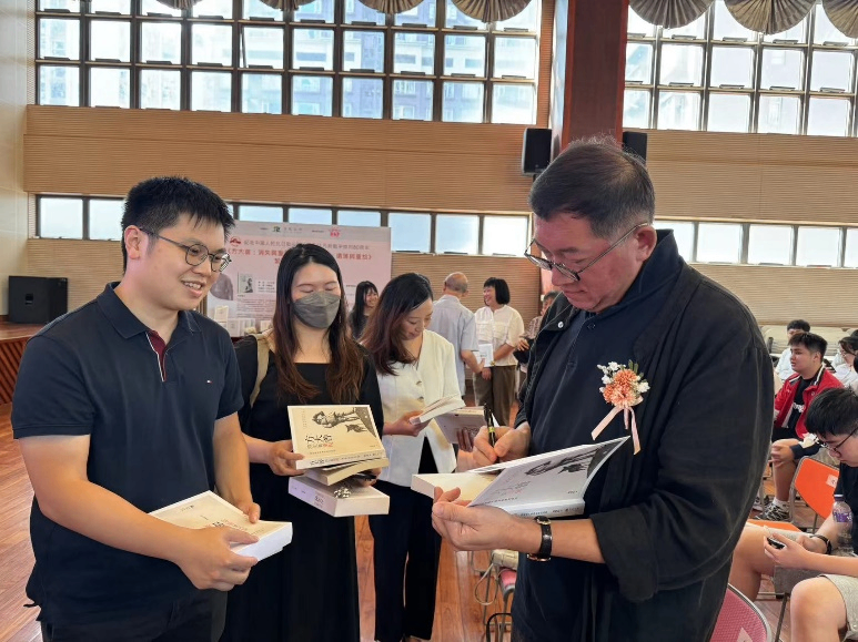 
上海肿瘤医院黄牛代挂号电话票贩子号贩子网上预约挂号,住院检查加快,澳门文化公所持续出版抗战历史图书