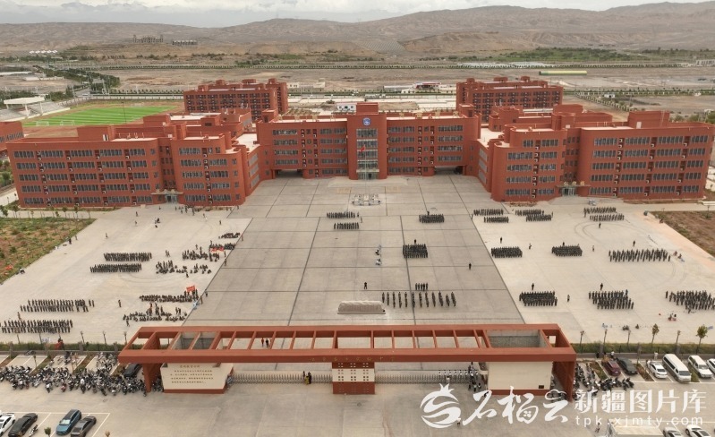 
长春吉大一院黄牛代挂号电话票贩子号贩子网上预约挂号,住院检查加快,70年数新疆丨从文盲率90%到义务教育全覆盖