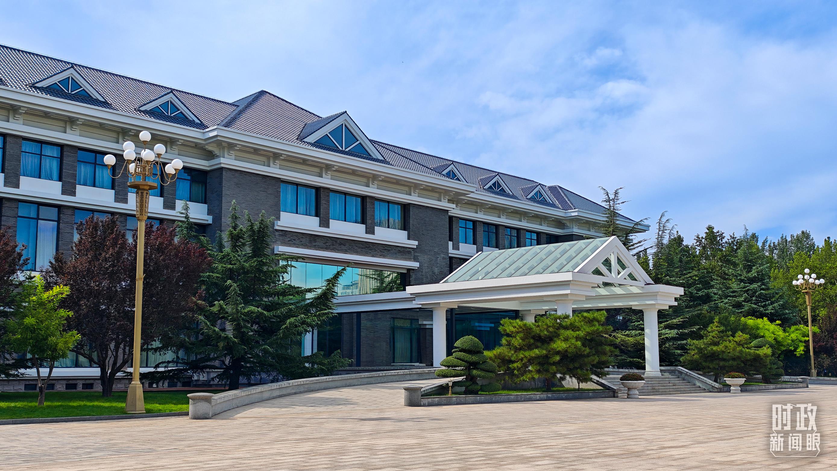 
中国中医科学院西苑黄牛代挂号电话票贩子号贩子网上预约挂号,住院检查加快,时政新闻眼丨习近平会见多位外方领导人，释放哪些重要信息？