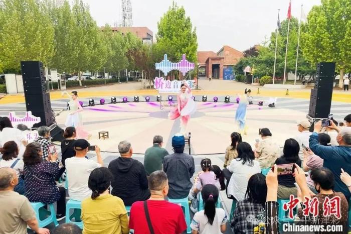 
北京大学第三医院黄牛代挂号电话票贩子号贩子网上预约挂号,住院检查加快,人这一辈子，一定要来天津听一场桥边音乐会！