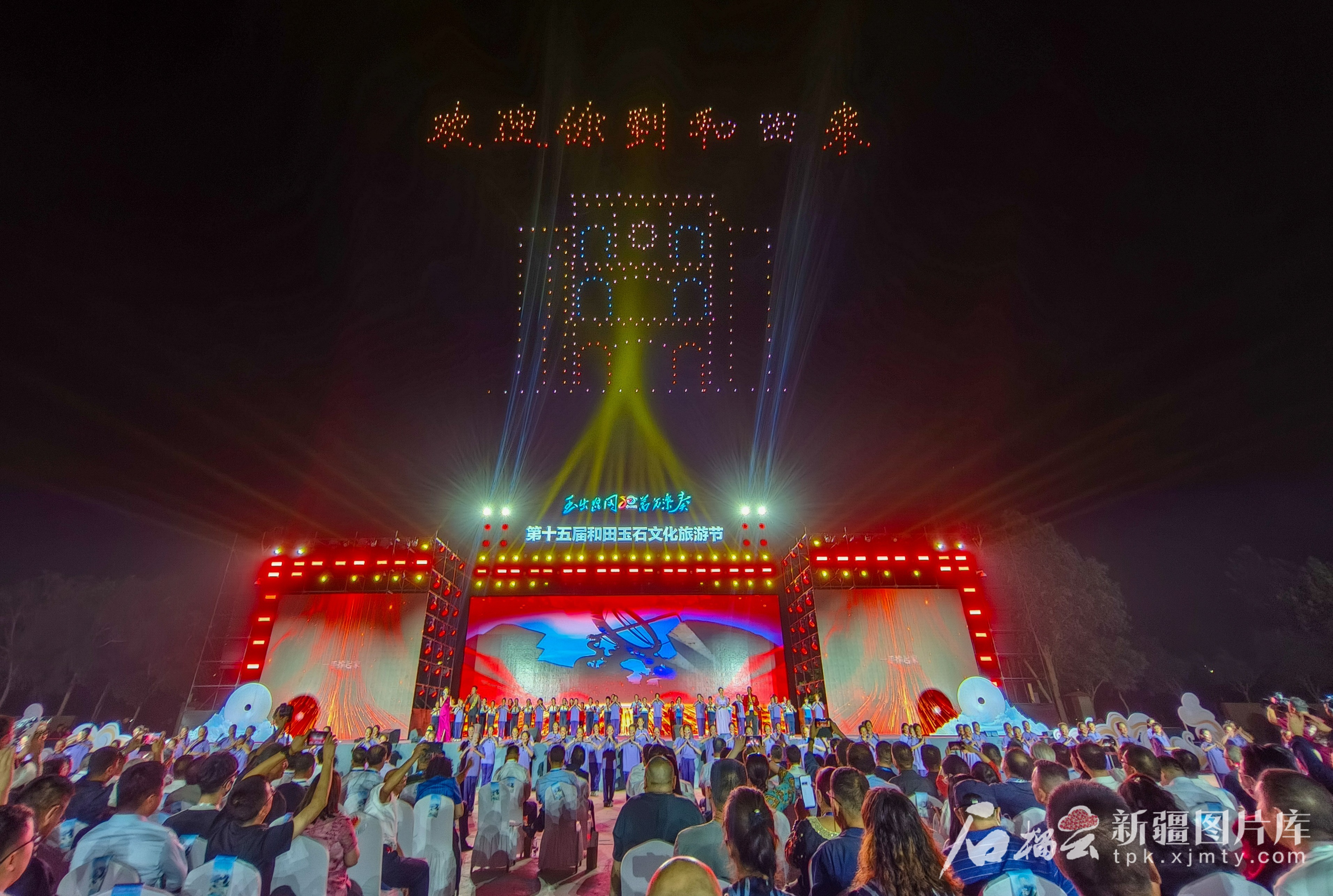 
中国中医科学院西苑黄牛代挂号电话票贩子号贩子网上预约挂号,住院检查加快,2025新疆经济半年报丨新疆旅游“现象级”增长的背后