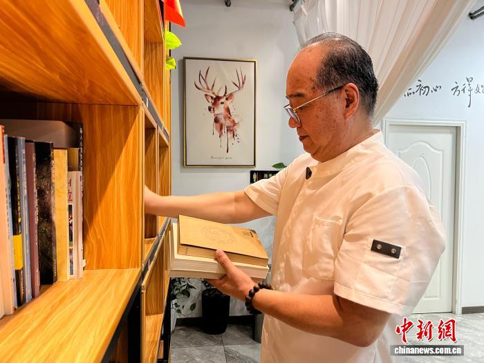 
上海新华医院黄牛代挂号电话票贩子号贩子网上预约挂号,住院检查加快,台胞“安迪叔叔”的大陆厨房：用融合美味交年轻朋友