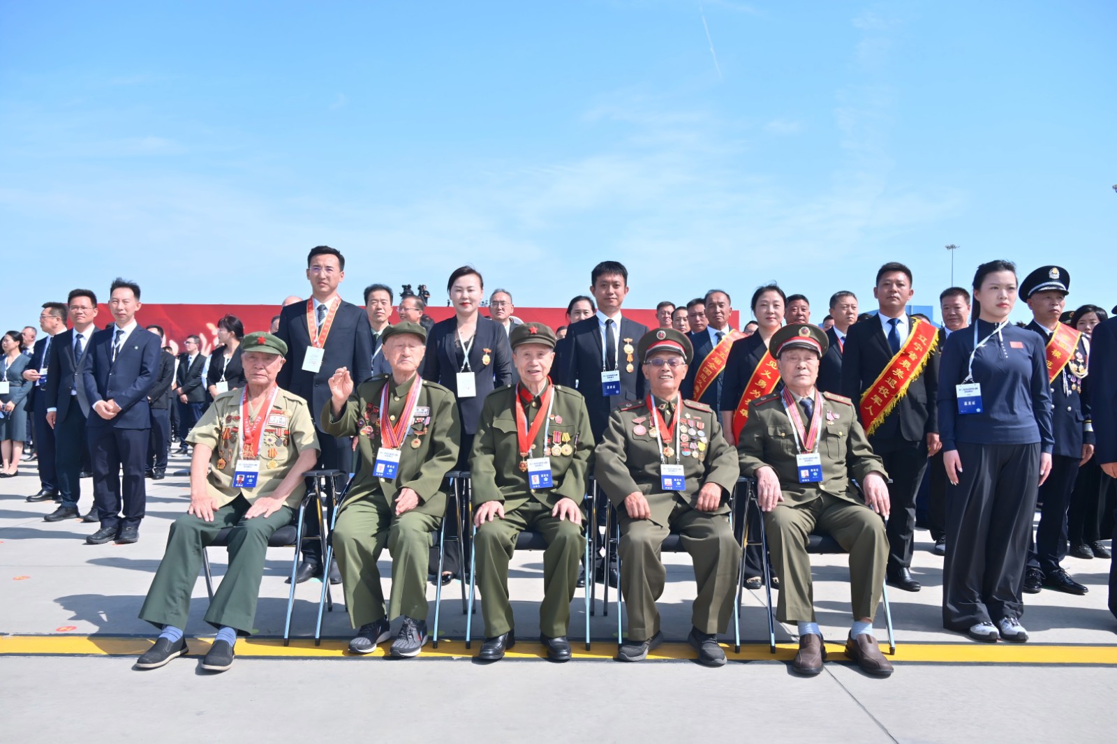 
重庆儿童医院黄牛代挂号电话票贩子号贩子网上预约挂号,住院检查加快,“看到老哥哥们回来，我确实高兴”
