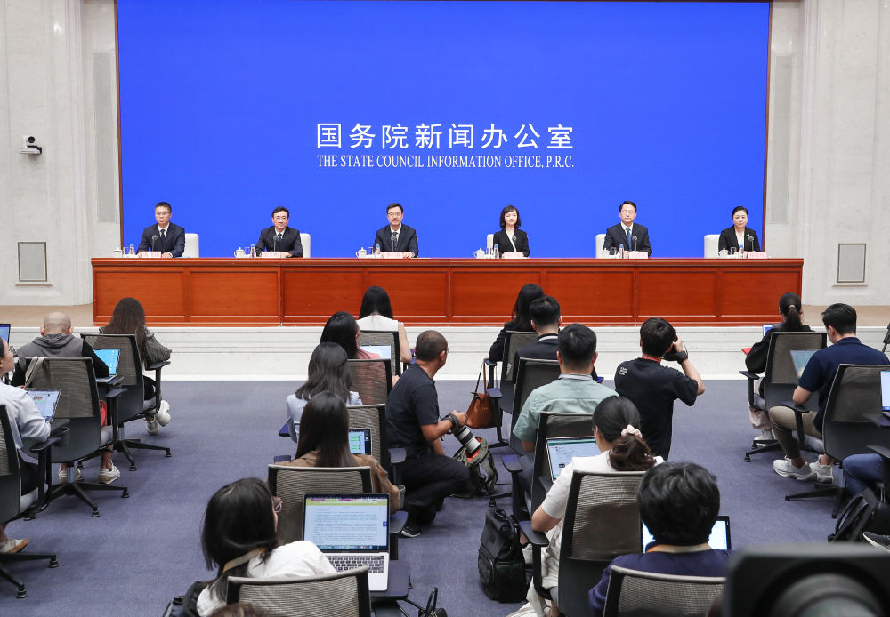 
南京各大医院黄牛代挂号电话票贩子号贩子网上预约挂号,住院检查加快,权威解读｜消费新引擎澎湃产业发展新动能——国办出台意见进一步推进体育产业高质量发展