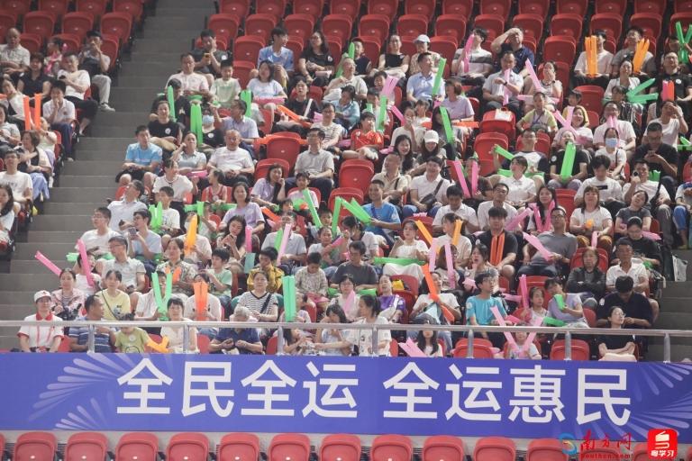 
广东省人民医院黄牛代挂号电话票贩子号贩子网上预约挂号,住院检查加快,当群众遇上十五运会，“以人民为中心”的理念照进现实