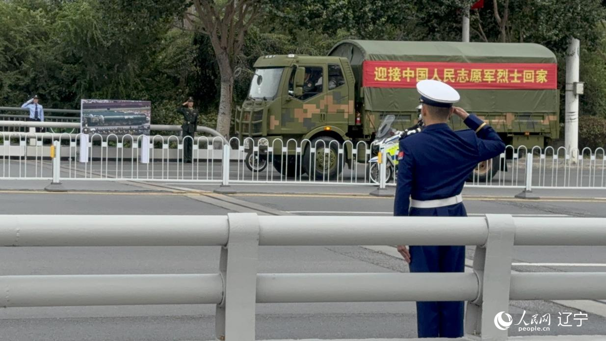 
上海第十人民医院黄牛代挂号电话票贩子号贩子网上预约挂号,住院检查加快,跨越时空的“阅兵”