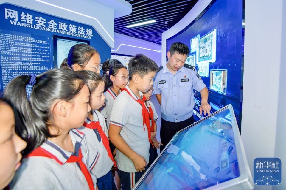 
上海眼耳鼻喉科医院黄牛代挂号电话票贩子号贩子网上预约挂号,住院检查加快,国家网络安全宣传周开启
