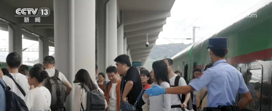 
中国中医科学院眼科医院黄牛代挂号电话票贩子号贩子网上预约挂号,住院检查加快,“人畅其行、货畅其流”创新高！前8个月铁路运输“成绩单”出炉